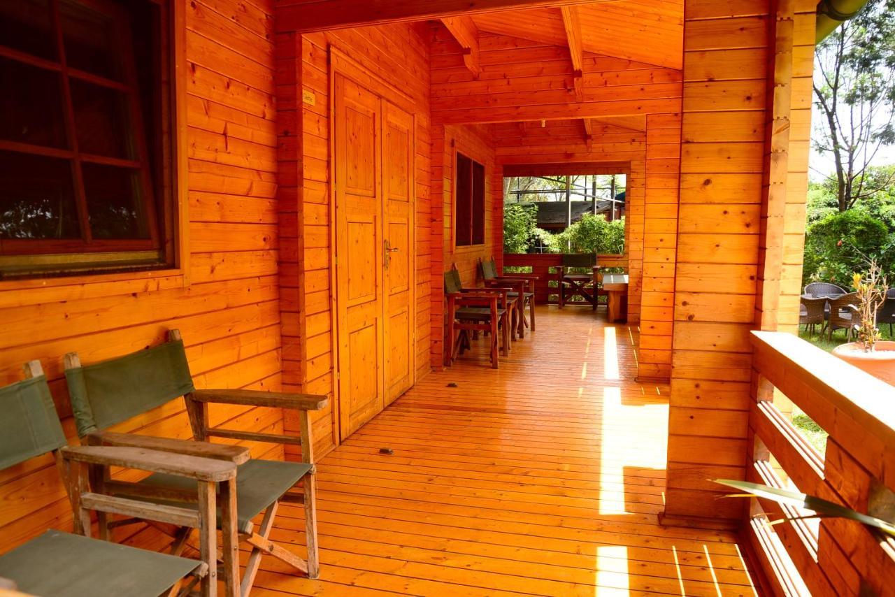 Severine Cottages And Lounge Ltd Найроби Екстериор снимка