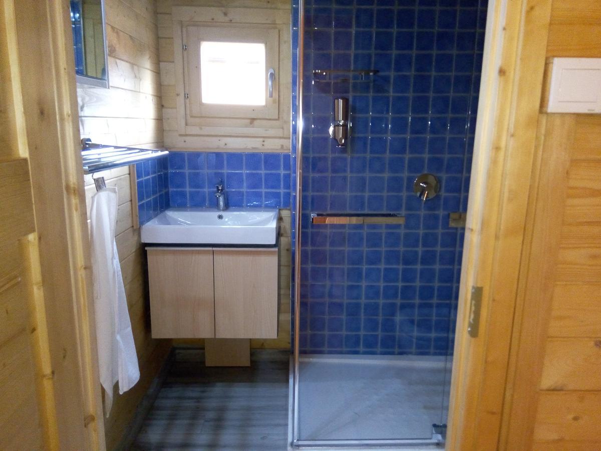 Severine Cottages And Lounge Ltd Найроби Екстериор снимка