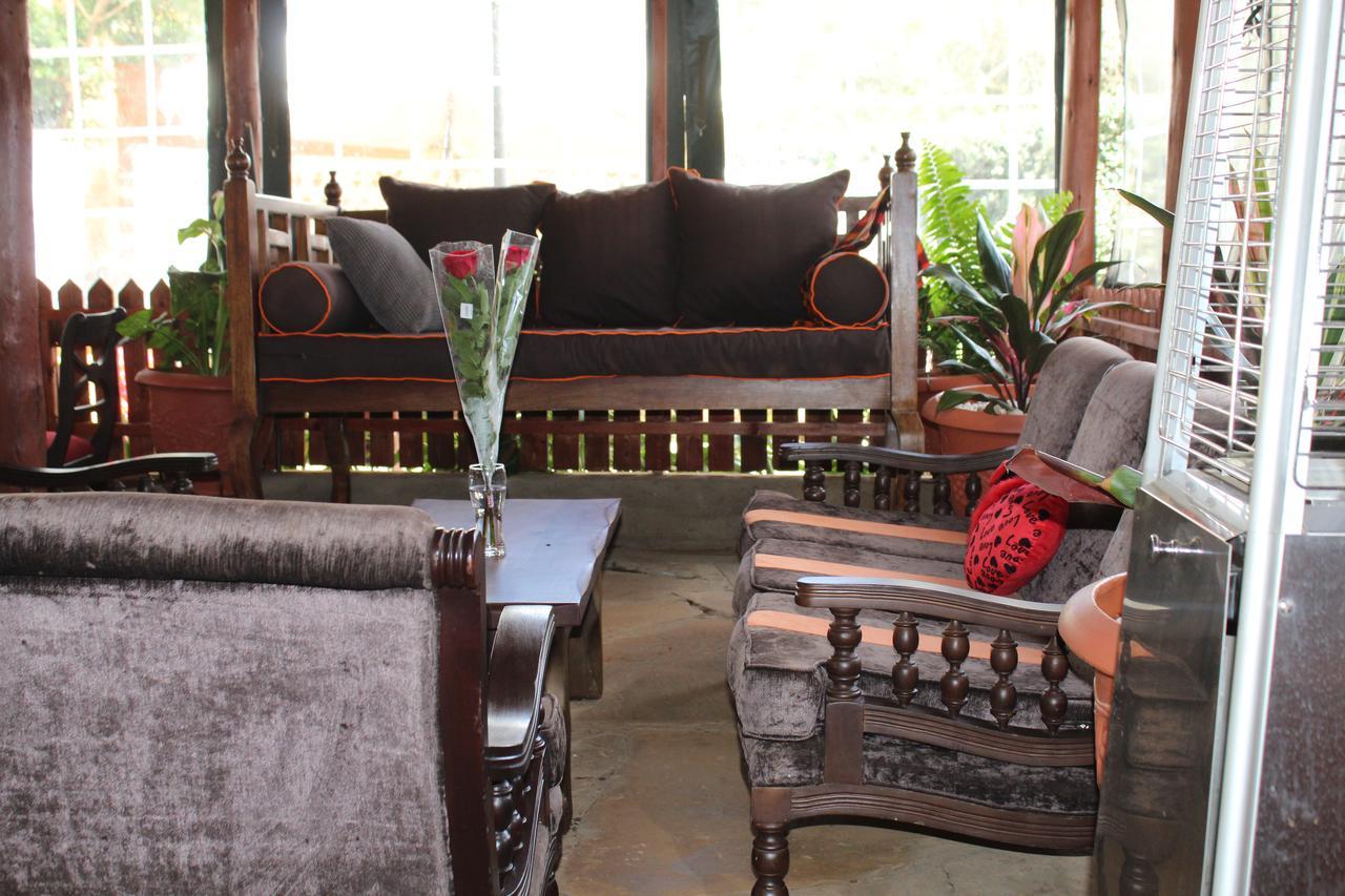 Severine Cottages And Lounge Ltd Найроби Екстериор снимка